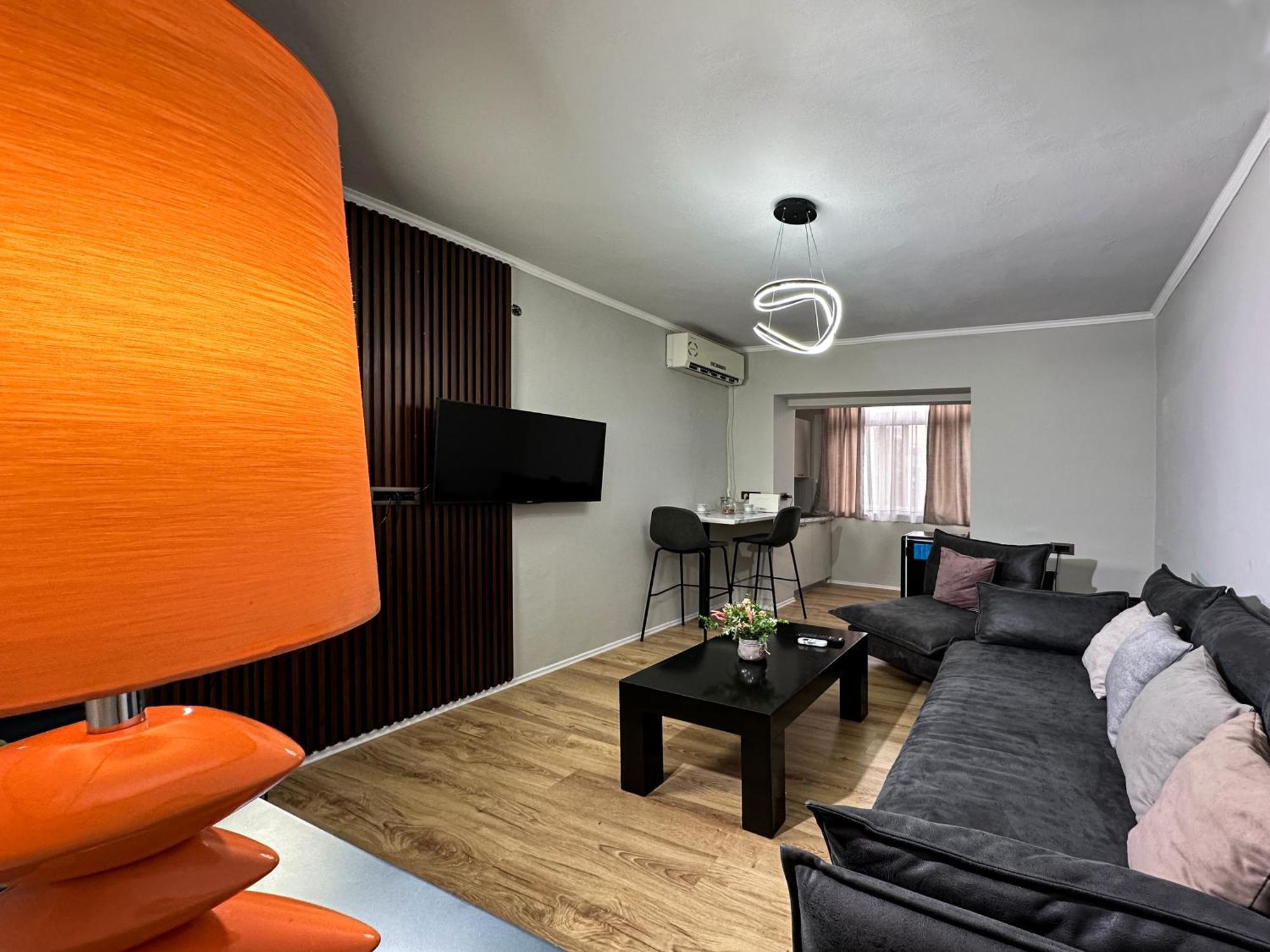 Home Select Tirana Exterior photo